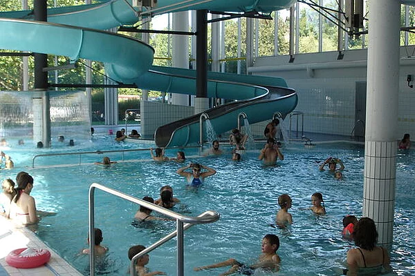 Lechtalbad Kaufering - Schwimmbecken mit Rutschbereich