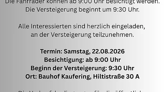 Aushang mit Informationen zur Versteigerung von Fundfahrrädern am 22.08.2026 in Kaufering mit Abbildung eines Rennrads